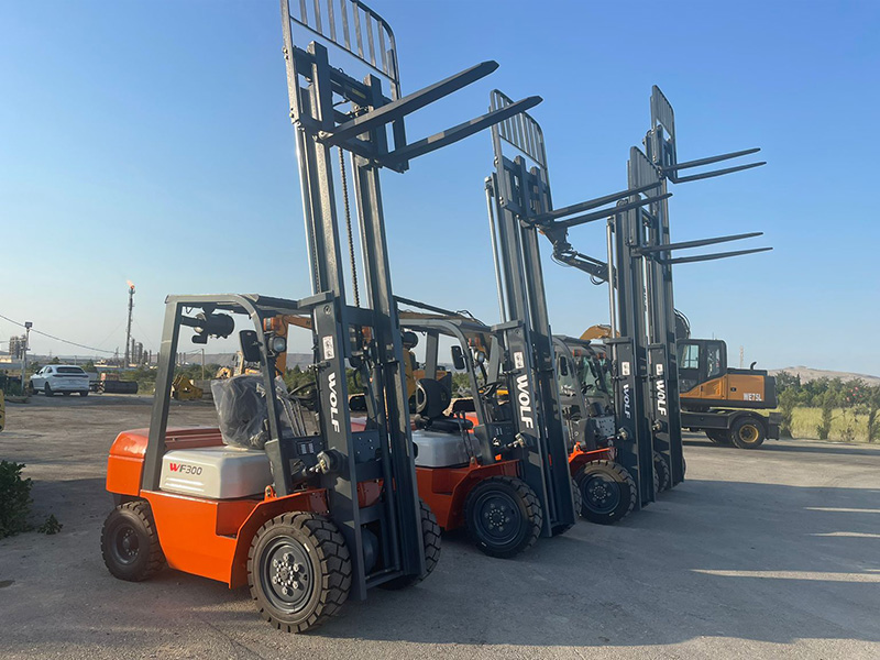 Forklift